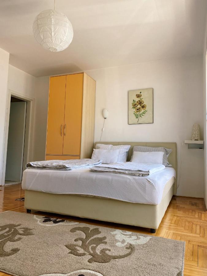 Apartments Bellevue - Otasevic Herceg Novi Bagian luar foto
