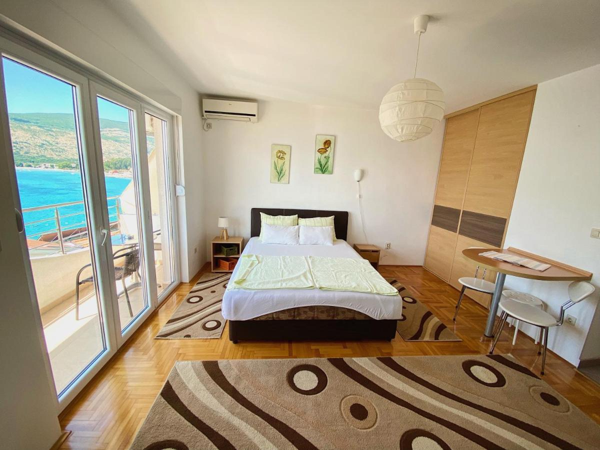 Apartments Bellevue - Otasevic Herceg Novi Bagian luar foto