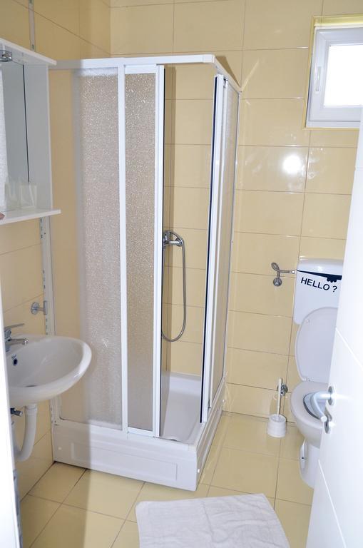 Apartments Bellevue - Otasevic Herceg Novi Ruang foto